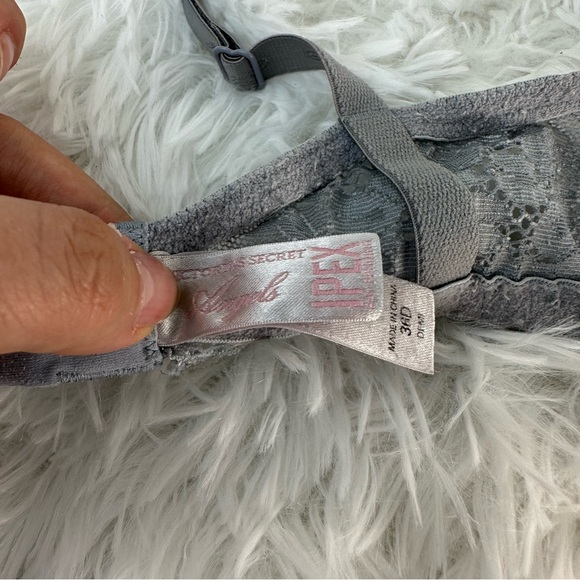 Victoria's Secret Angels Lace Ipex Bra Ice Grey Adjustable Straps Women’s 36D - Picture 8 of 11